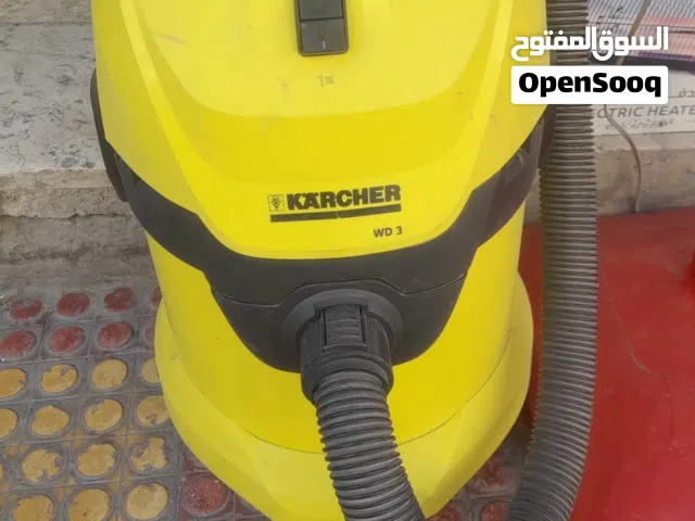 مكنسه كارشر بحاله ممتازه