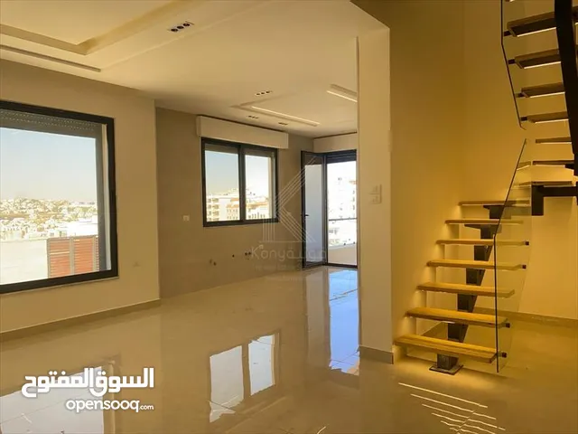 شقة مميزة للبيع في ضاحية النخيل- طابق ثالث