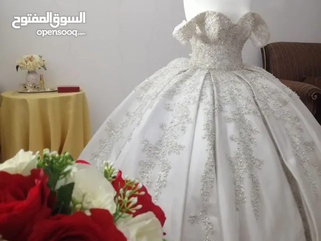 Weddings and Engagements Dresses in Al Riyadh