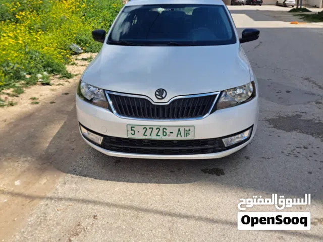 2017, سكودا, رابيد, Standard