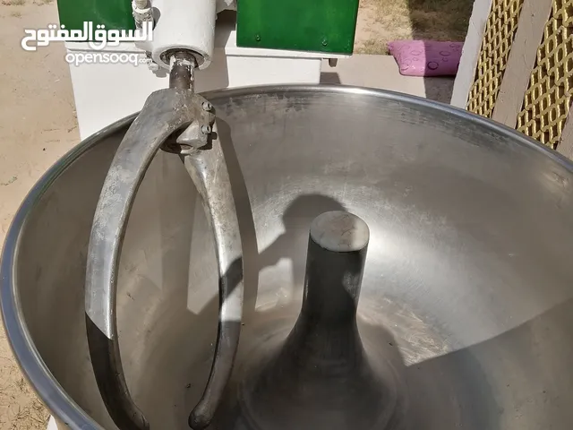 للبيع: عجّانة سلستين 1.5 قنطار – قوة وأداء مضمون