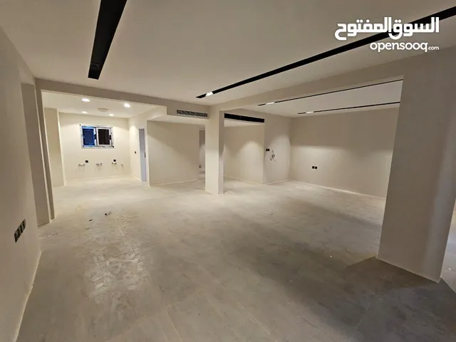 180 m2 2 Bedrooms Apartments for Rent in Al Riyadh An Narjis