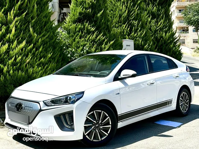Hyundai IONIQ Electric 2020 (لم تعمل تطبيقات)