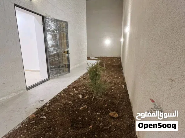 195 m2 4 Bedrooms Apartments for Sale in Amman Al Bnayyat