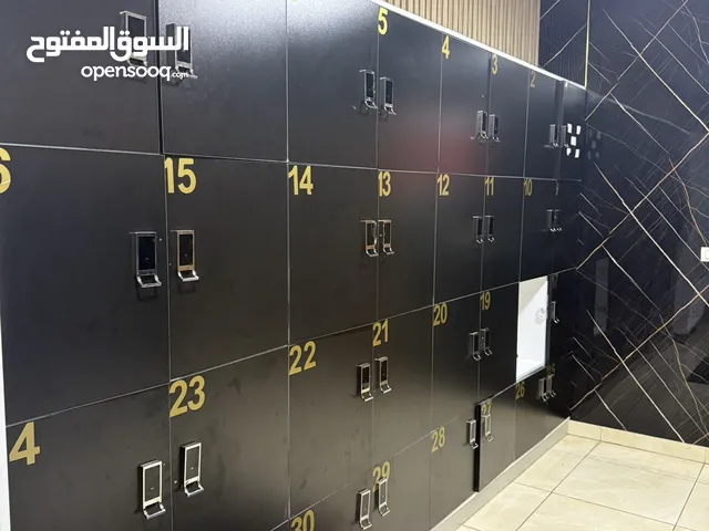 دواليب بالقفل الاكتروني