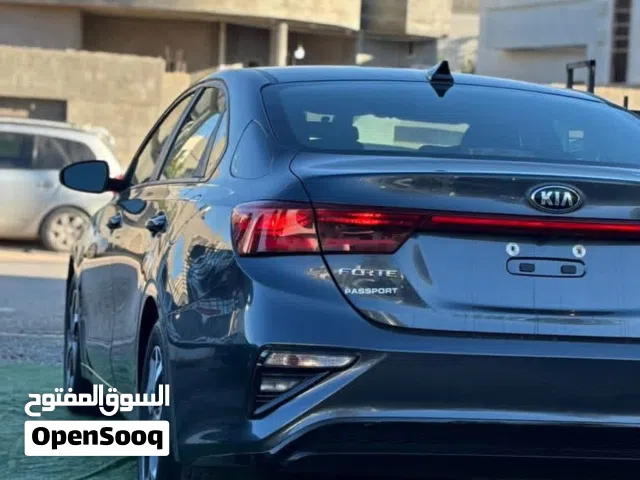 2019 كيا فورتي LX