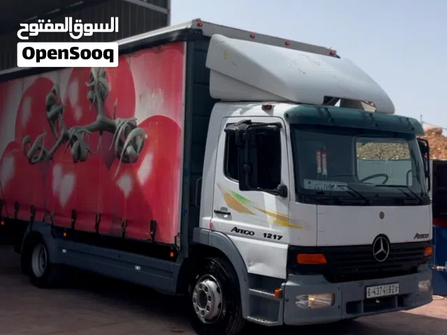 مرسيدس اتيكو