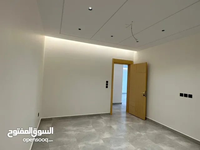 135m2 4 Bedrooms Apartments for Rent in Jeddah Al Wahah