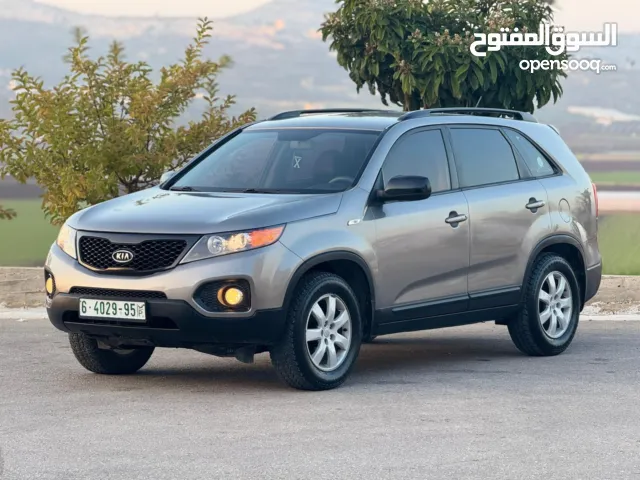 كيا سورينتو 2012