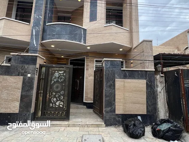 220 m2 3 Bedrooms Townhouse for Sale in Baghdad Saidiya