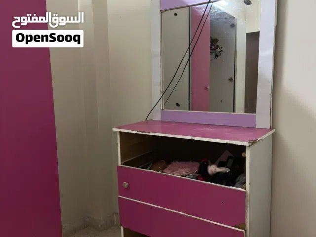 غرفة نوم مستعملة للبيع