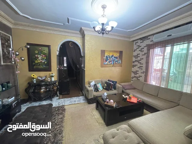 150 m2 3 Bedrooms Apartments for Sale in Amman Al Hashmi Al Shamali
