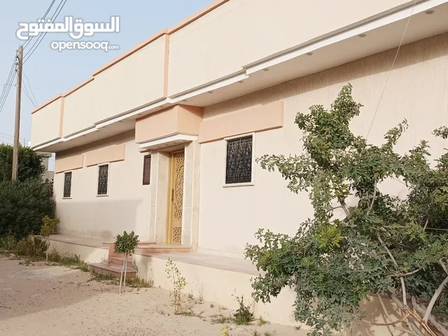 300 m2 4 Bedrooms Villa for Sale in Ajdabiya Other