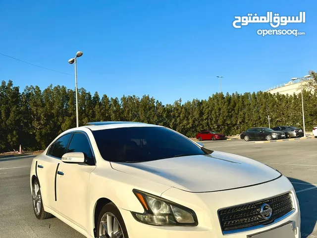 Nissan Maxima 2011 urgent sale