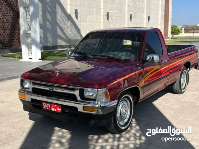 تويوتا بيكب موديل 1992