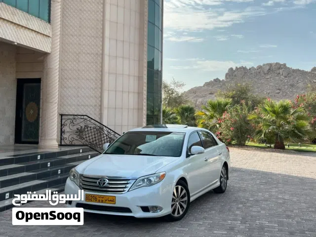 Used Toyota Avalon in Muscat