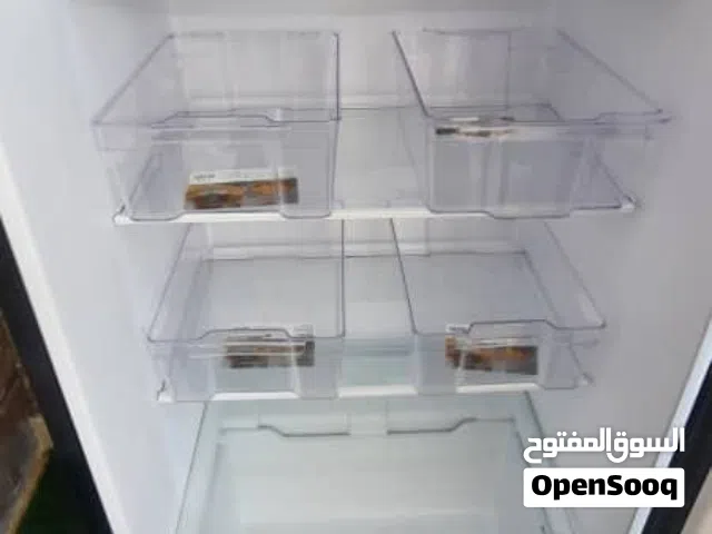 تلاجه مش مستعمله ربي يبارك جديده