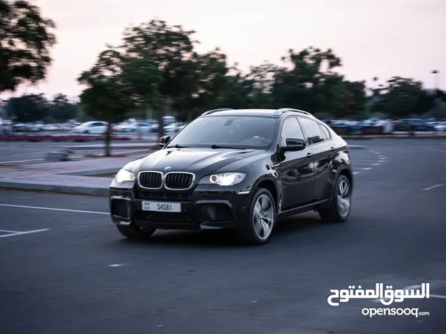 2012 BMW X6 M V8: Unleash Power and Luxury