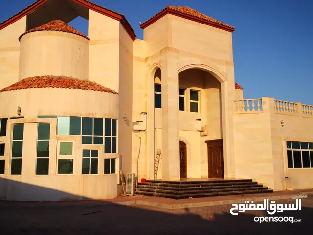 200m2 More than 6 bedrooms Villa for Rent in Al Ain Zakher