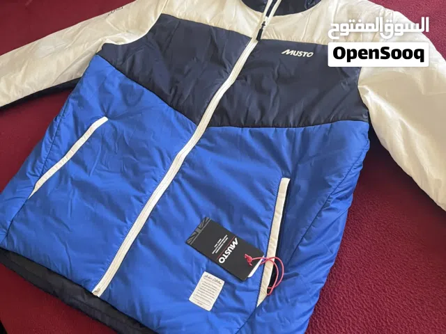 جاكيت بريطاني اصلي، مناسب للمطر و الجو البارد. تم الشراء من بريطانيا