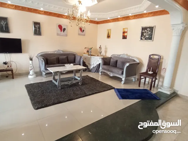 شقه مفروشه للايجار اليومي او الشهري في المعادي أمام فندق المعادي وبجوار مسجد حسين صدقي