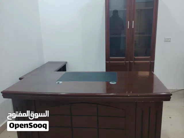 مكتب مكتبي كامل