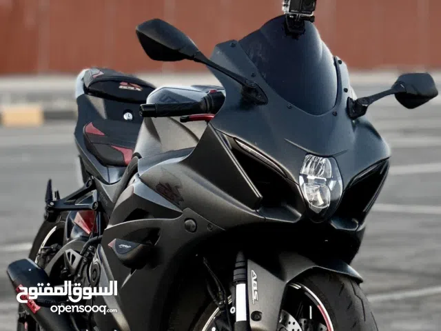 سيزوكي 1000 Rموديل 2021