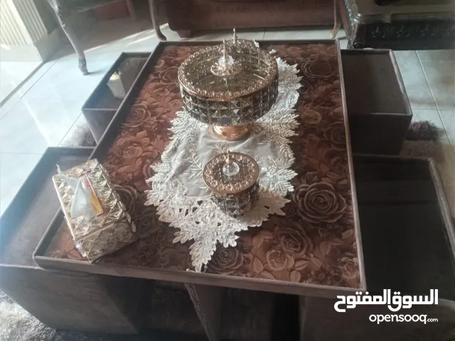 طقم وسط مع سيرفيس