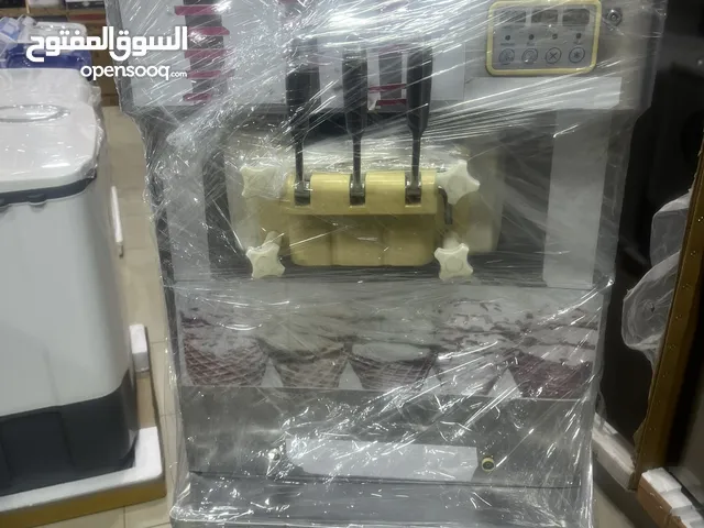ماكنة بوظة وعصير سلاش للبيع