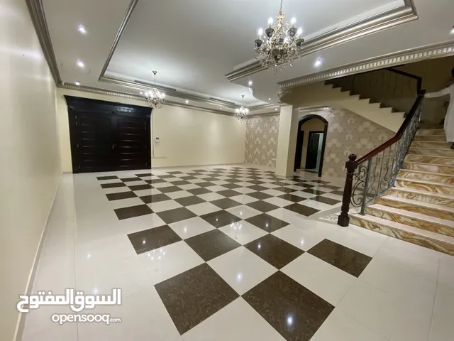 فله للإيجار في ابوظبي خليفه أ تتكون من 6+غرف مع مجلس وسع مطبخ 7+ حمامات غرفه خادمه غرفه سواق ملحق