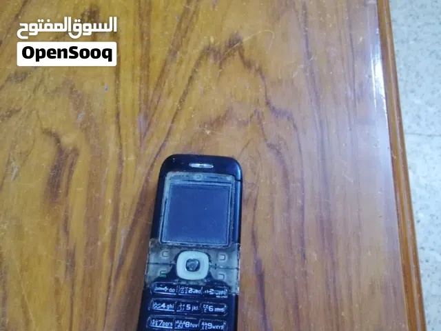 تليفون نوكيا قديم شغال مع سماعات اصليه مال جهاز  N86 وياه