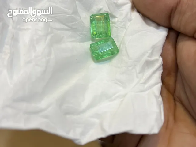 زمرد ريحاني للبيع قطعتين