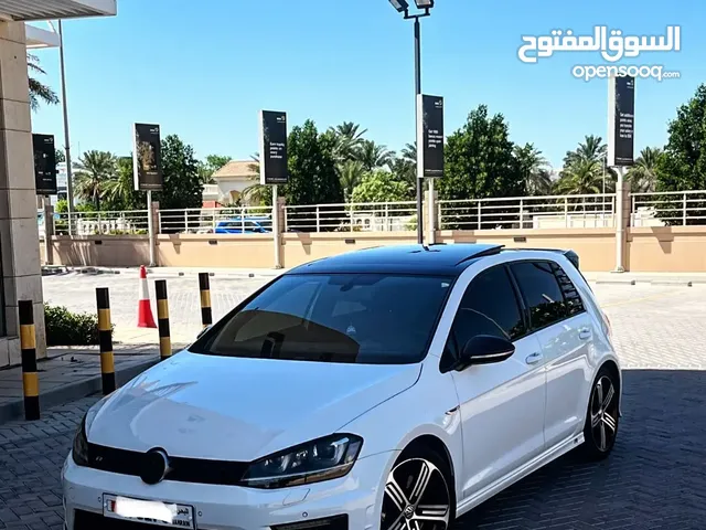 Volkswagen Golf R 2016 in Manama