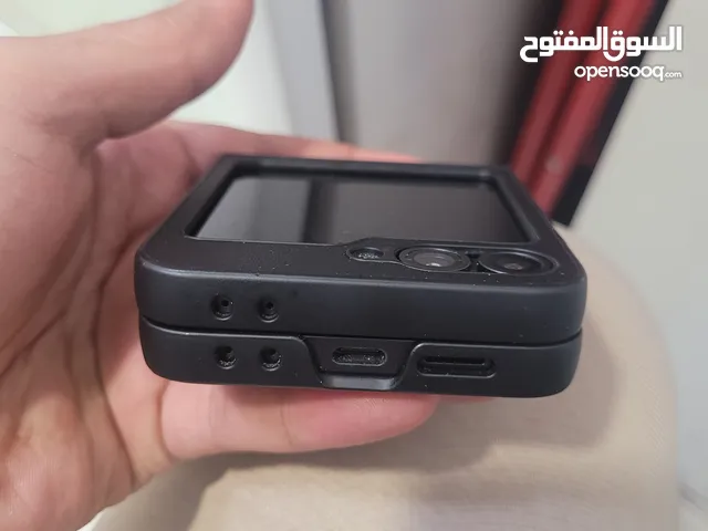 Original Samsung Z Flip 6 Ordered from Samsung plus 2 years warranty (Allianz)