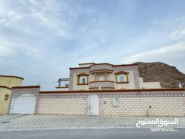 530 m2 More than 6 bedrooms Villa for Sale in Muscat Amerat