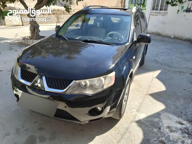 Used Mitsubishi Outlander in Hebron
