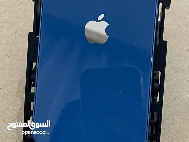Apple iPhone 13 128 GB in Al Ain