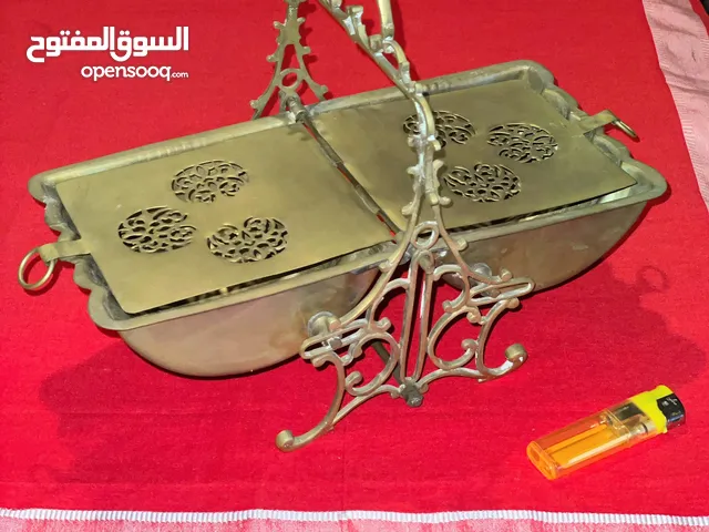 نحاس تحف قديمة ونادرة . لطفاً انظر الصور واقرأ التفاصيل .