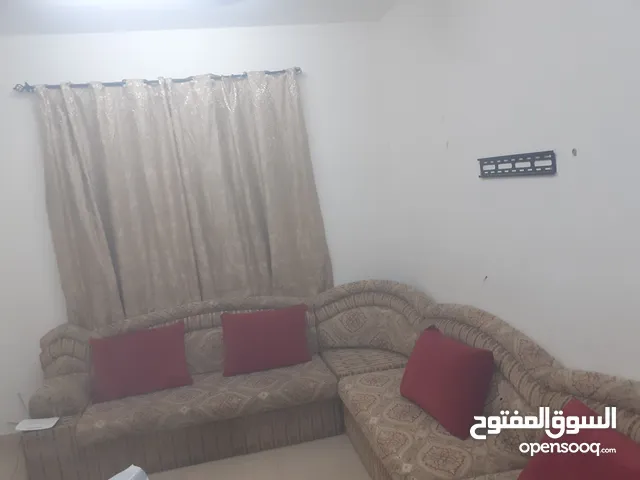 مجلس غرفة جلوس مستعمل