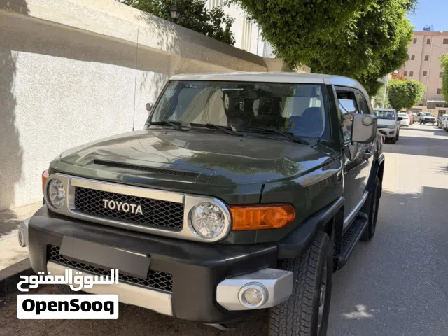2012 Toyota FJ Standard
