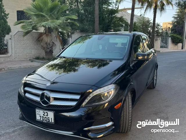 مرسيدس B250 موديل 2014 كهرباء لون اسود، 4 جيد، بحالة ممتازة 124000 كم
