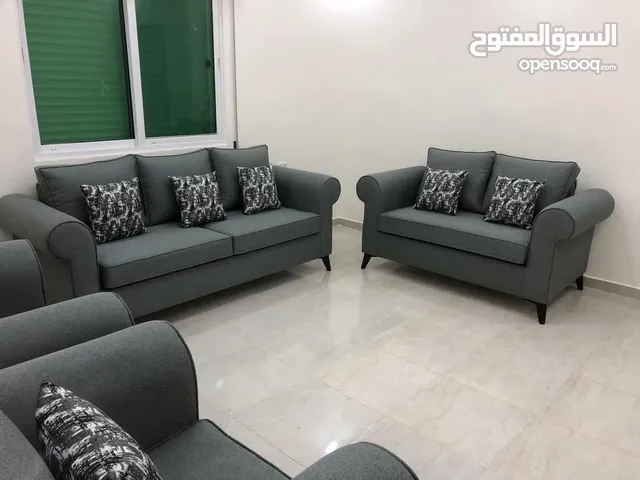 طقم كنب امريكي  فاخر جدا قمه في الفخامه والرقي والتميز خشب سويد ثقييل جداً للاستفسار ارقم في الوصف