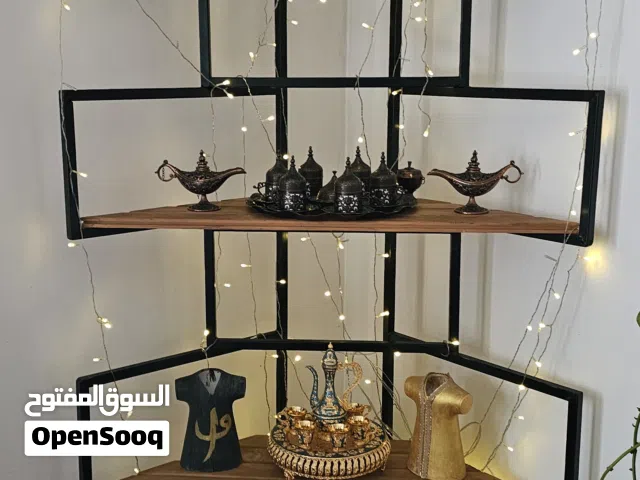 رفوف زاوية ديكور