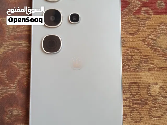 LT M15 128 GB in Sana'a