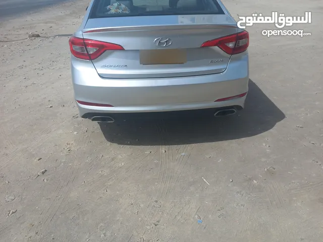 used hyundai sonata 2015 for sale.Urgent sale.Neat and clean. Negotiable.