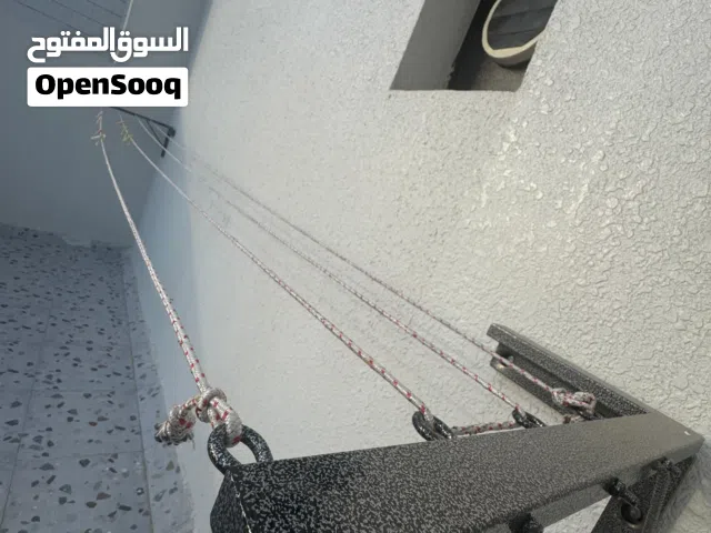 علاقة لتنشيف الملابس سهله التركيب وتتحمل اوزان ومقاوم للصدأ