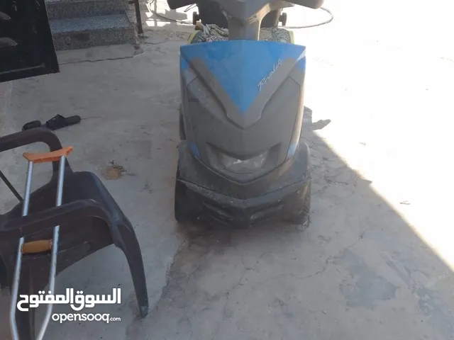 توكتوك لللبيع