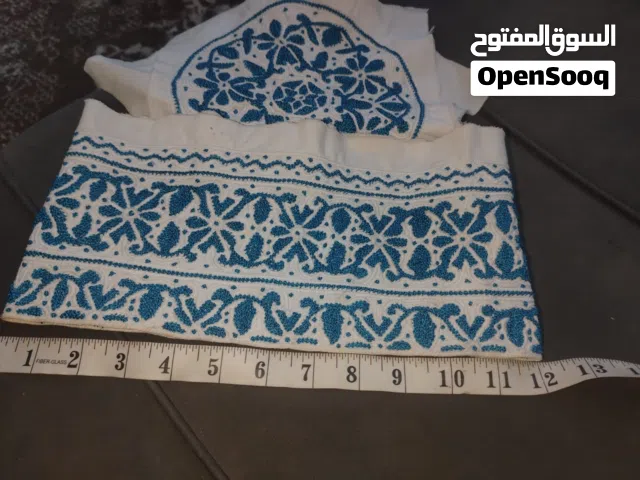 كمه خياطه العقده(خياطه يد عمانيه) قياس 12 سعر:40ريال قابل للتفاوض بشي البسيط للتواصل :على الواتس