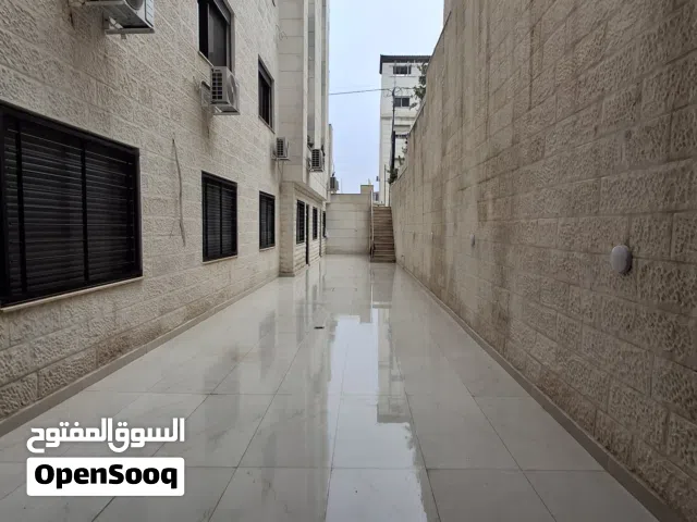 245 m2 4 Bedrooms Apartments for Sale in Amman Khalda