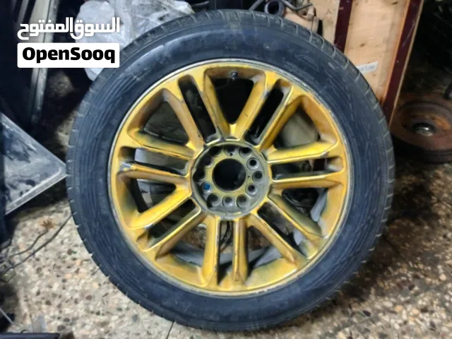 الجيبات والسيارات العليه